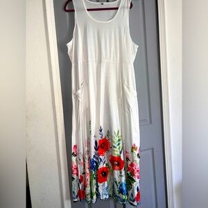 💐NWOT Floral White Sleeveless Dress size 3X